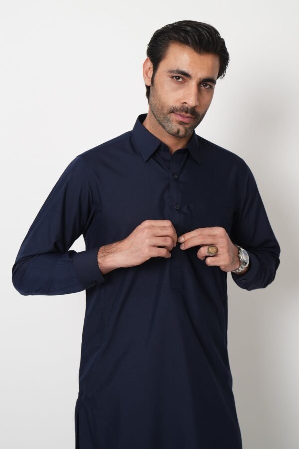 SHALWAR KAMEEZ NAVY BLUE (collar gol daman)
