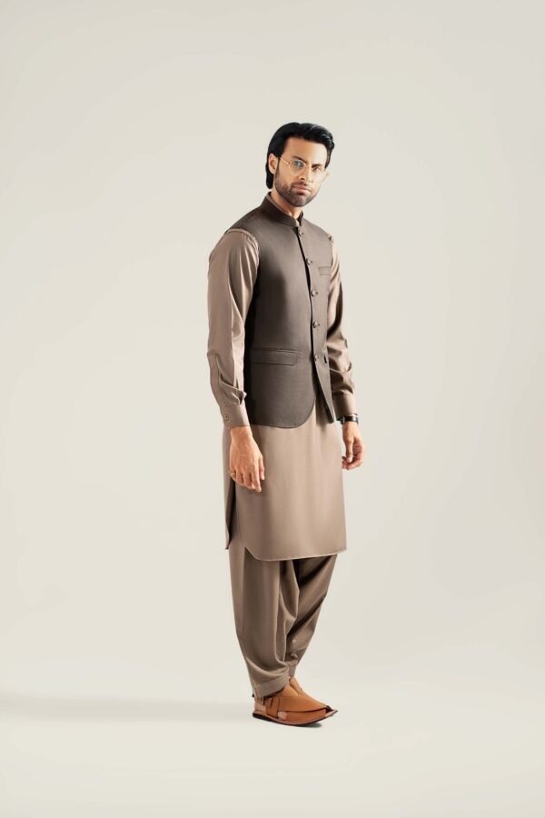 WAISTCOAT WOOD BROWN - Image 3